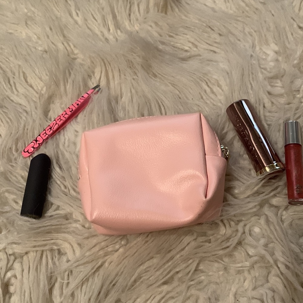 Makeup pouch - Picture 2 of 8